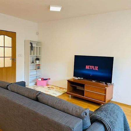 Family-Friendly Prague 5 Stay Kültér fotó