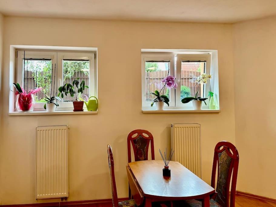 Family-Friendly Prague 5 Stay Kültér fotó